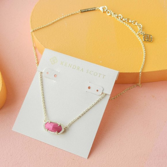 Kendra Scott - Elisa Magenta Magnesite Gold Pendant Necklace - Picture 2 of 3